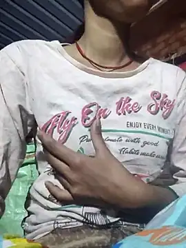 Yatiksha Beby online show from 12.18.25