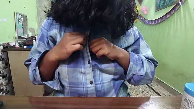 DearKimmi online show from 12.20.25