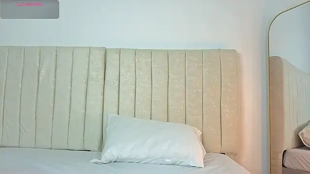 Paulaboterom online show from 02.03.26