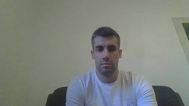 JulioIsHere4you online show from 10.12.25