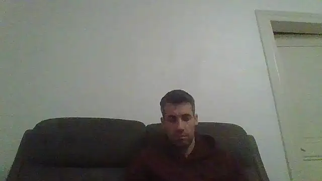 Snapshot of JulioIsHere4you chatting on 02.17.26 JulioIsHere4you online show from 02.17.26