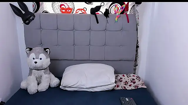 zoe bunny01 online show from 09.23.25