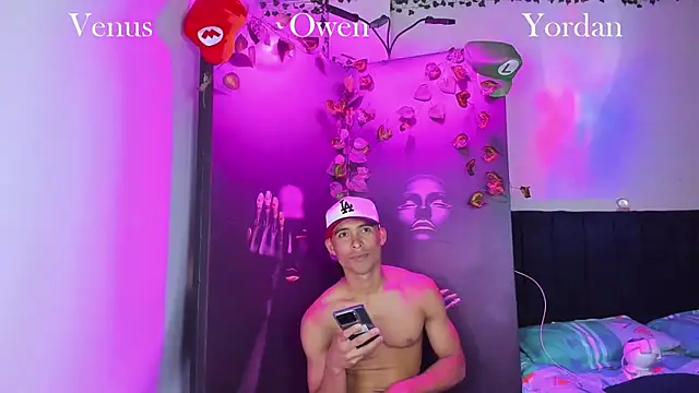 Owen Benkosky online show from 01.12.26