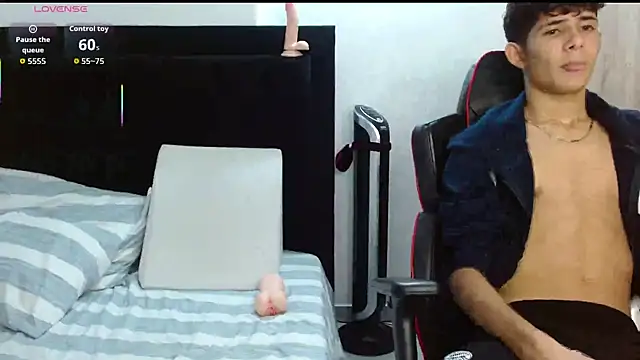 Noah-Garcia online show from 09.22.25