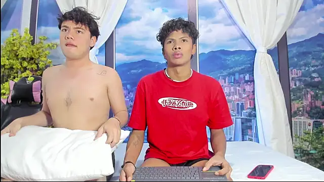 SluttyBoyDuo online show from 09.13.25