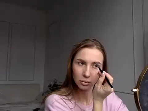 Alveryn online show from 11.01.25