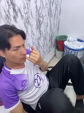 StevenHumps online show from 10.16.25