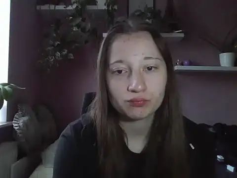 LindaPretty online show from 09.29.25