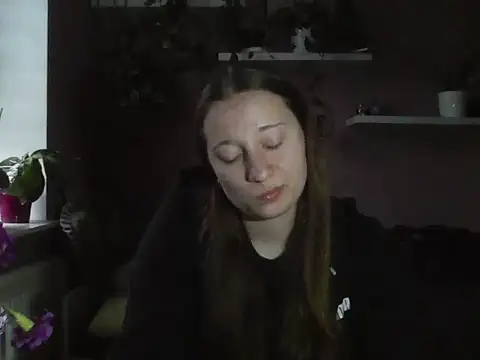 LindaPretty online show from 09.30.25