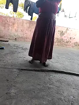 Snapshot of CUTE_BHABI_1 chatting on 11.26.25 CUTE BHABI 1 online show from 11.26.25