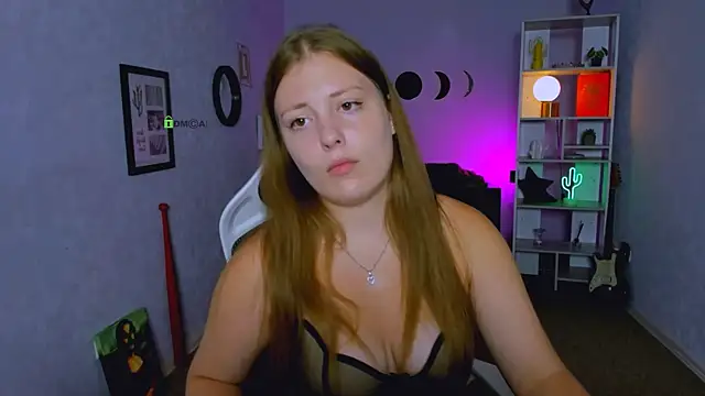 Snapshot of melani_bumm chatting on 09.23.25 melani bumm online show from 09.23.25