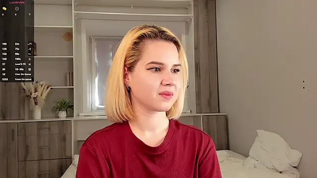 AgnesSonnek online show from 09.18.25