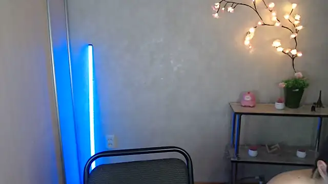 Snapshot of Milka_kamila chatting on 07.05.26 Milka kamila online show from 07.05.26