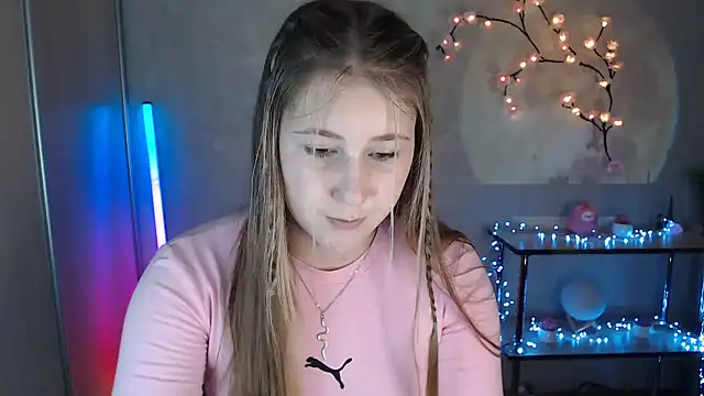 Snapshot of Milka_kamila chatting on 07.13.26 Milka kamila online show from 07.13.26