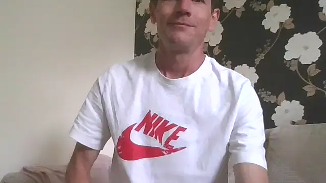 naughtyandnice111 online show from 09.10.25