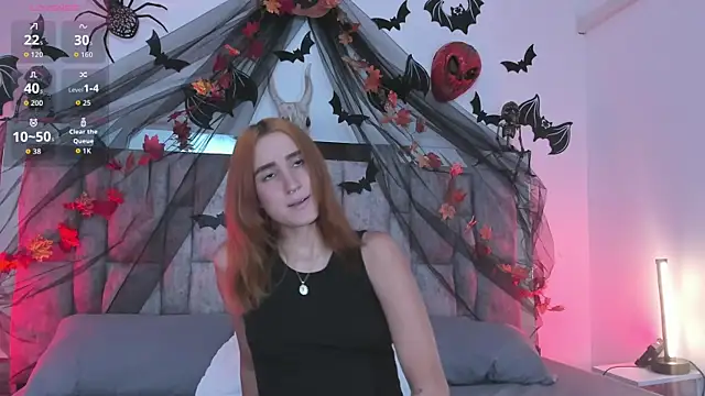 Isa blue14 online show from 10.20.25