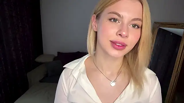 Lil Elisa online show from 09.11.25