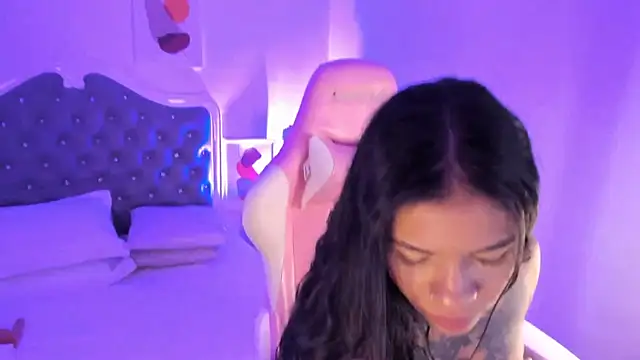  Sharloth  online show from 09.10.25