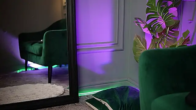 SaraiAngel online show from 01.31.26