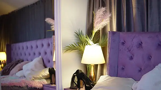 SaraiAngel online show from 04.16.26