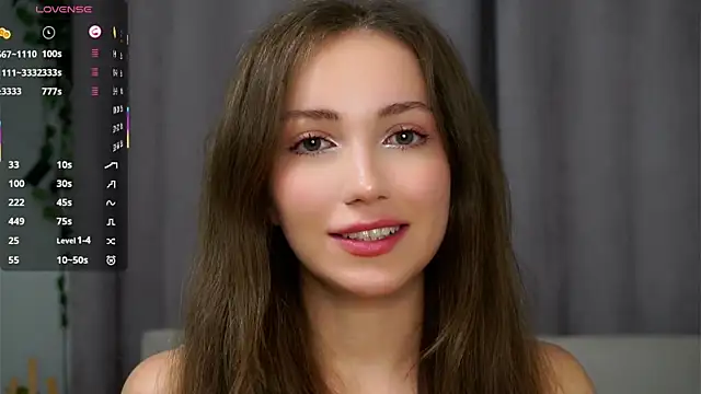 ZeniaBolich online show from 10.05.25