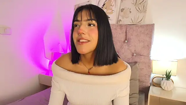 Dulce Bella  online show from 02.06.26