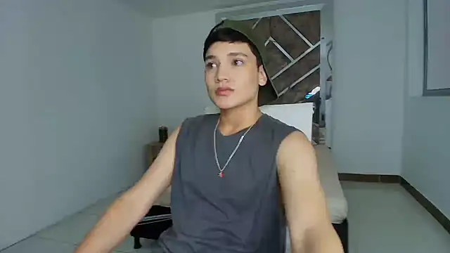 KendallRose  online show from 09.12.25