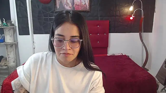 EmilyBazan online show from 09.13.25