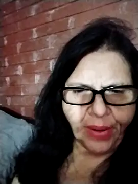 Snapshot of tishaluck29 chatting on 09.12.25 tishaluck29 online show from 09.12.25