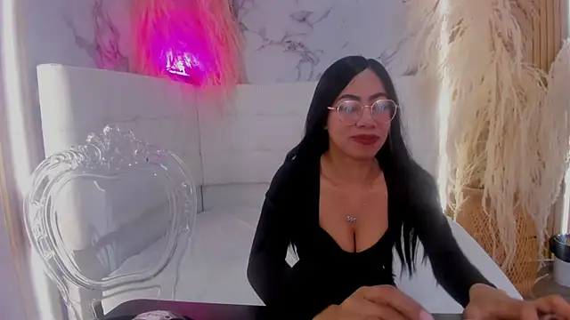 Cristal  01 online show from 09.09.25