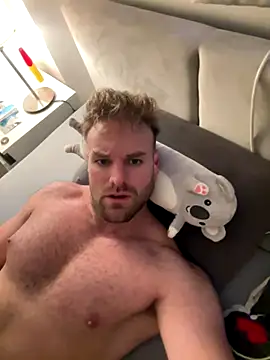 Snapshot of TheKevinboy chatting on 10.19.25 TheKevinboy online show from 10.19.25