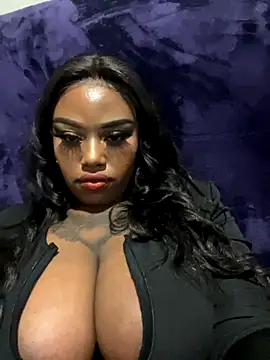 QUEEN NOBUHLE 777 online show from 09.30.25