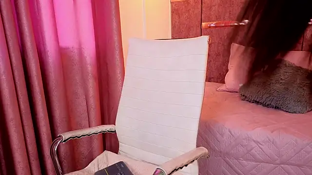 1Anya online show from 09.25.25