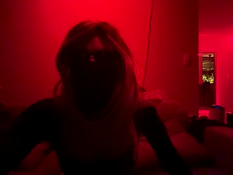 kiara cross online show from 09.16.25