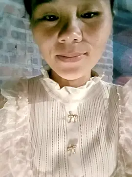 Suni2345 online show from 10.16.25