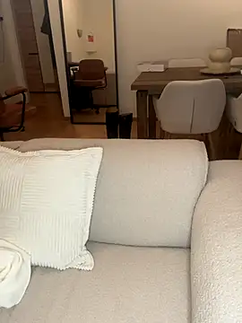 SophiiaStarr online show from 10.10.25