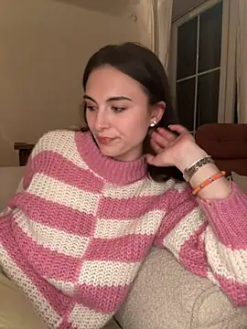 SophiiaStarr online show from 04.01.26