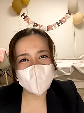 NATSUMI00 online show from 10.11.25