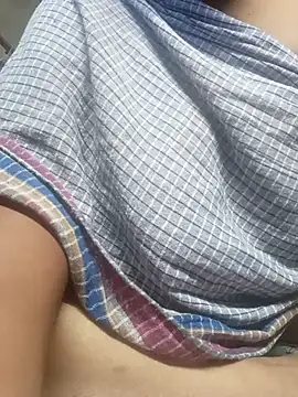 riyaroy134  online show from 09.19.25