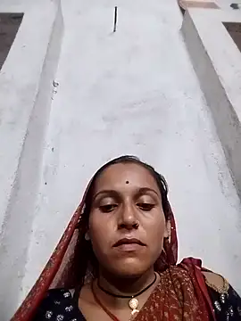 Snapshot of Sonam_shinde chatting on 09.10.25 Sonam shinde online show from 09.10.25