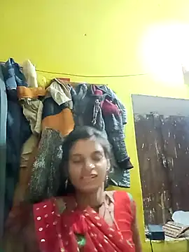 Snapshot of Punam_jindal chatting on 10.12.25 Punam jindal online show from 10.12.25