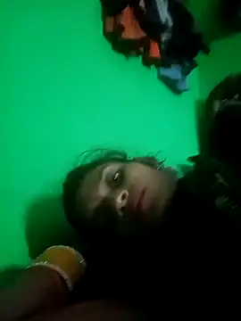 Snapshot of Punam_jindal chatting on 10.23.25 Punam jindal online show from 10.23.25