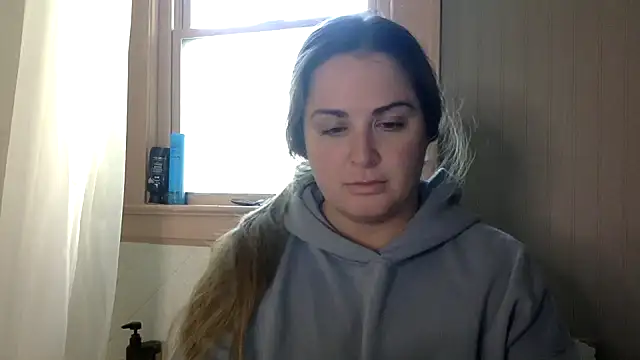 Snapshot of Boujeebonlyfan chatting on 10.27.25 Boujeebonlyfan online show from 10.27.25