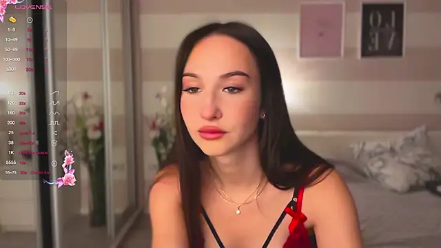 Kate Yanson online show from 10.20.25