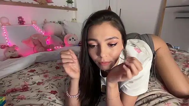 keirasworld online show from 11.11.25