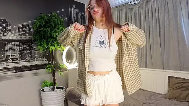 Snapshot of _lollymolly_ chatting on 09.14.25 lollymolly online show from 09.14.25