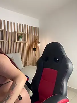 emma cleir online show from 10.01.25