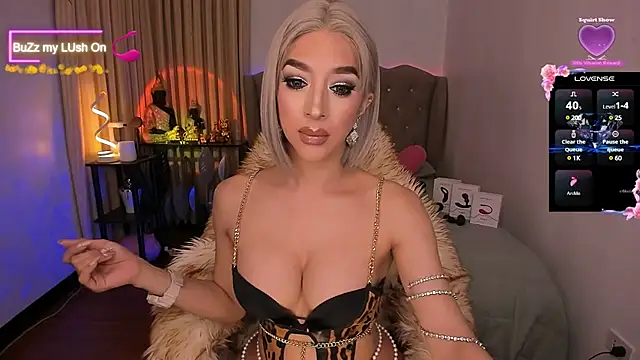 Dream Goddess online show from 12.13.24