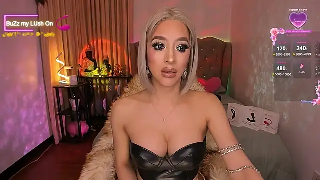 Dream Goddess online show from 12.27.24