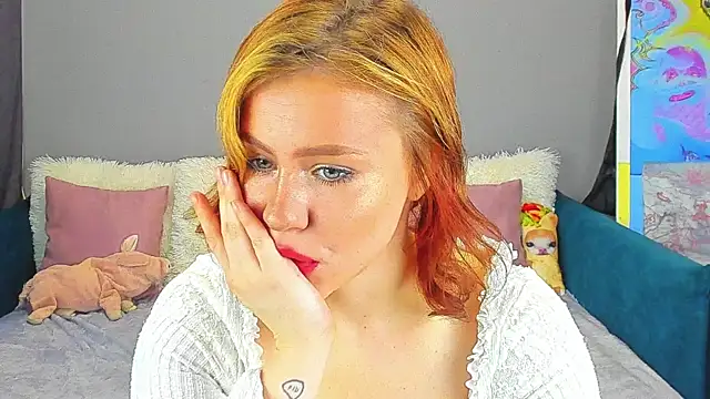 MiaReys online show from 09.15.25